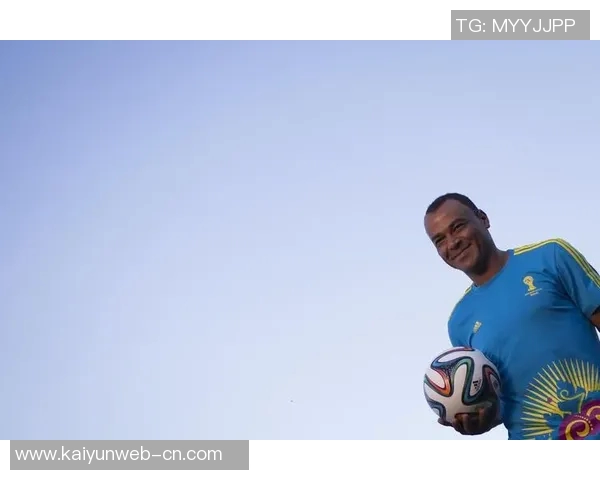 卡福回顾:巴西足球传奇的光辉岁月与技术魅力分析 卡福回顾:巴西足球传奇的光辉岁月与技术魅力分析