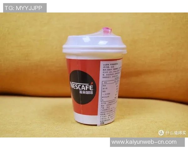 足球明星代言零食品牌背后的营销策略与市场影响分析 足球明星代言零食品牌背后的营销策略与市场影响分析